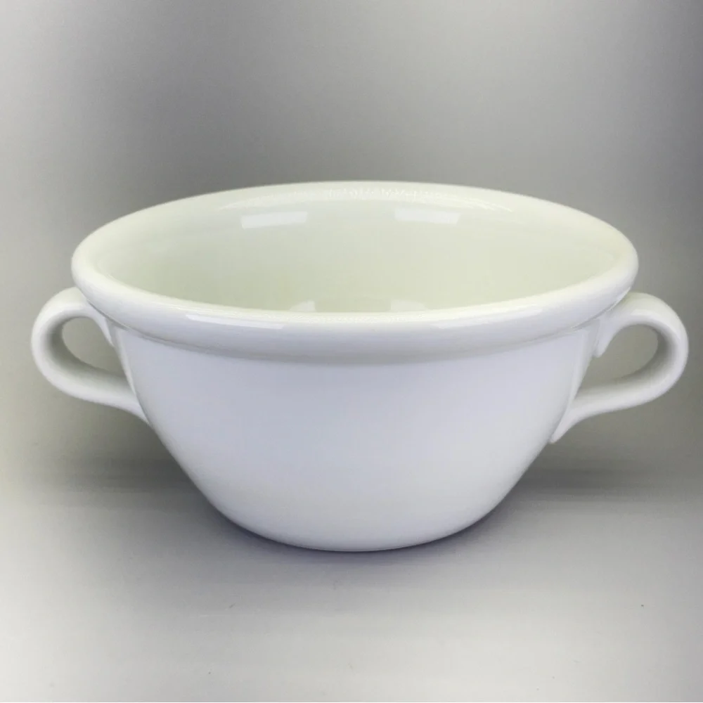 H & C Chodau Czechoslovakia White Soup Tureen with Handles